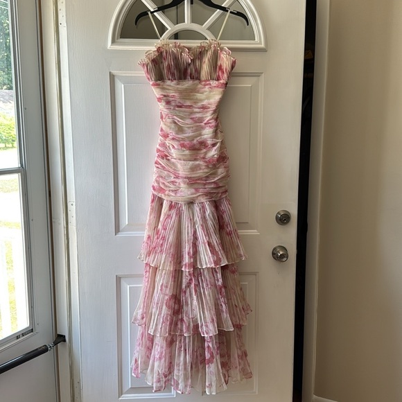 Marchesa Pearl Georgina Chapman strapless Tulle Tiered floral Gown - Picture 5 of 10